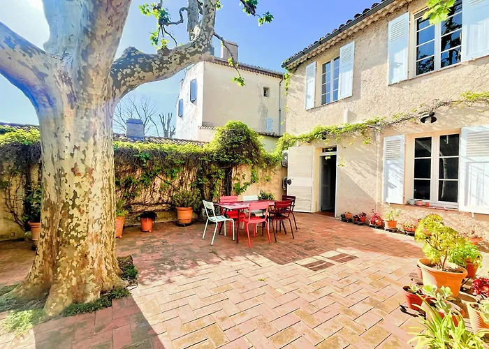 La Petite Bastide